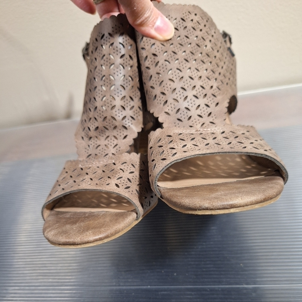 Maurices Taupe Boho Cut Out Scalloped Open Toe Slingback Stacked Heel Sandals - Picture 13 of 16